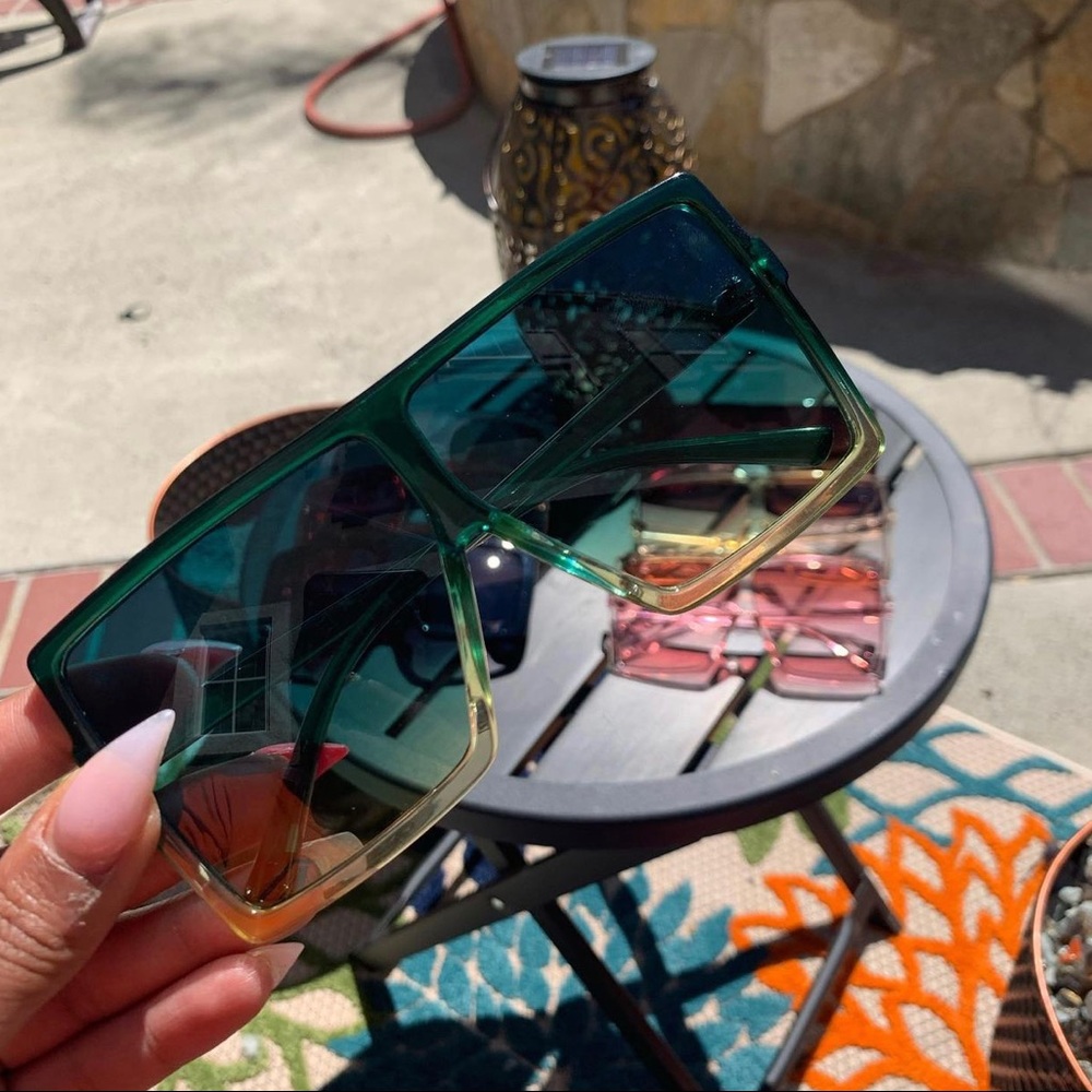 Sunglasses - Picture 6 of 10